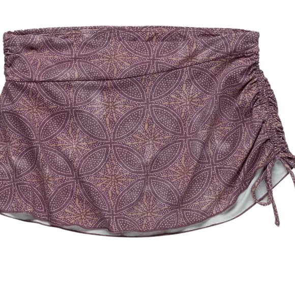 New! CARVE Hoku Swim Skirt medium - Picture 2 of 8